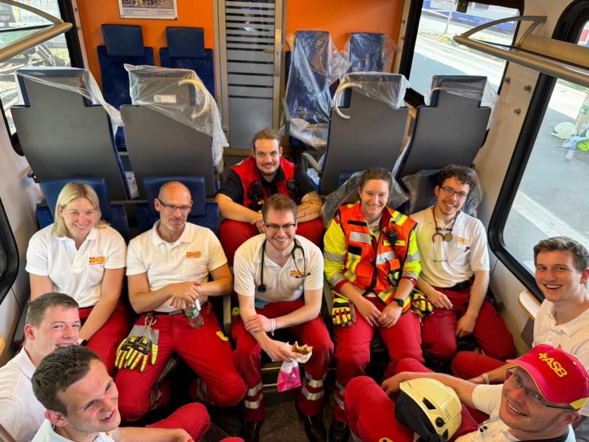 BÜ_Bahnhof_Kassel_im_Zug_(C)Gossmann.jpg